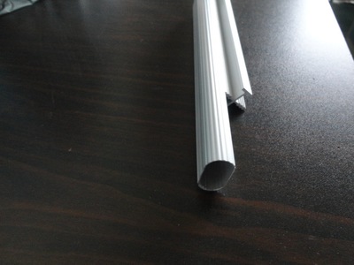 2015年供应高档铝衣通、铝门框、铝拉手、铝封边厂家直销,散热器